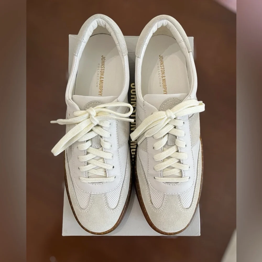 NWT Johnston & Murphy Kempton U-throat White English Suede/Sheep - Picture 5 of 6